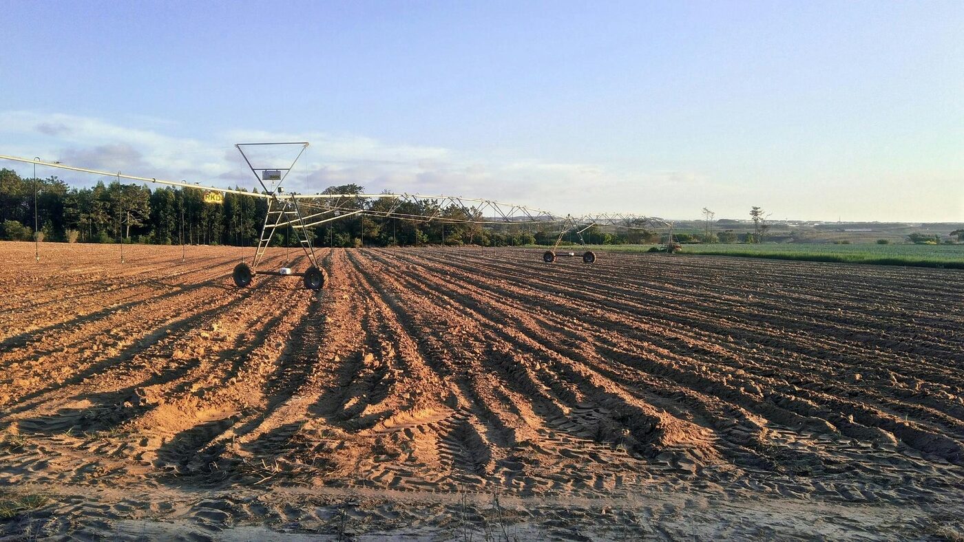 Equipamento de análise de solo utilizado em campo